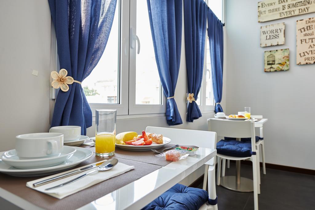 Couette-café Silk 2*